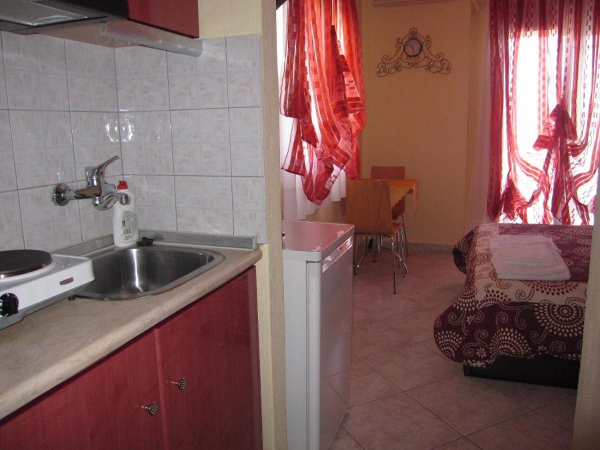 Iliadis House Apartman Szárti Kültér fotó
