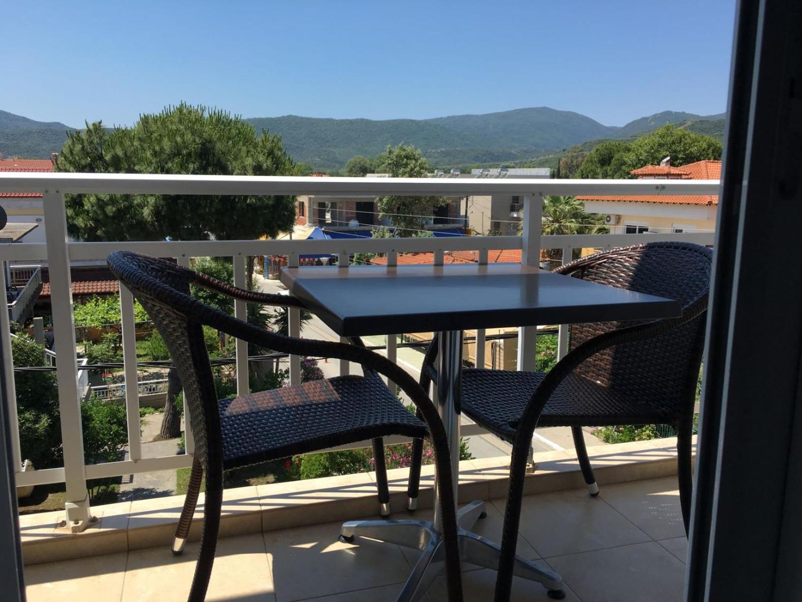 Iliadis House Apartman Szárti Kültér fotó